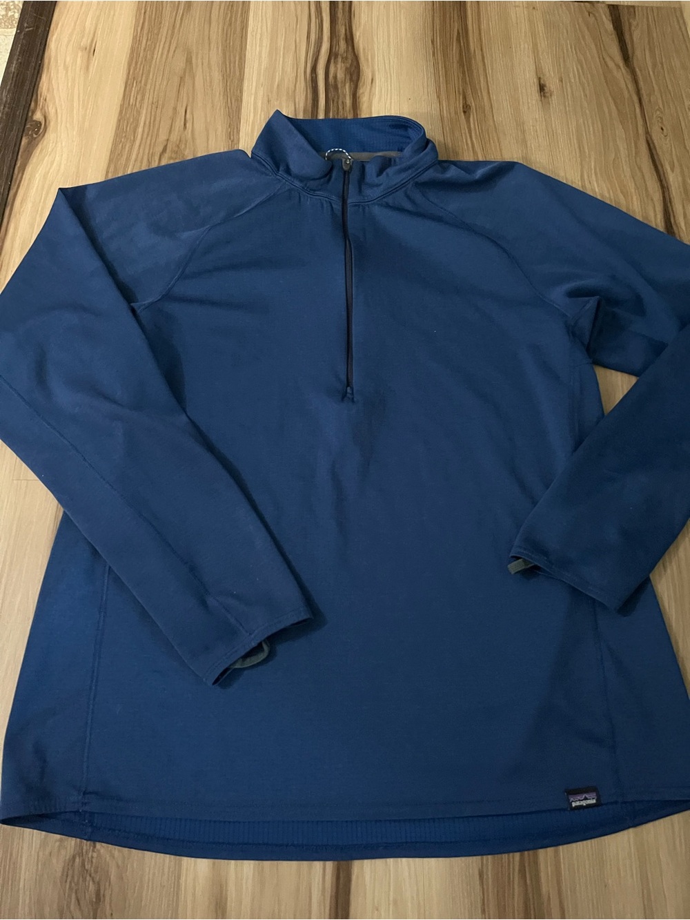 Patagonia Men’s Capilene Midweight Zip Neck Base Layer Top Blue Size L